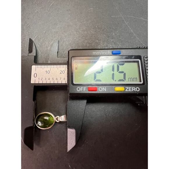 NEW Vintage green gem tourmaline sterling silver pendant 2.28 grams - Picture 6 of 14